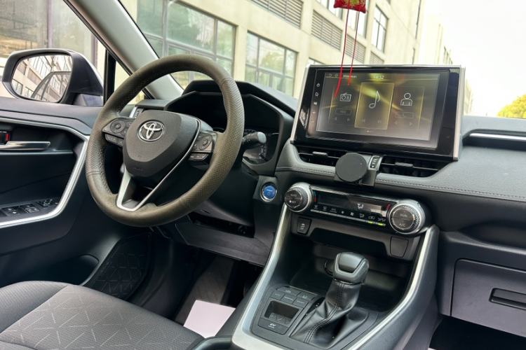 Used Toyota RAV4 2020 Dual-Engine 2.5L E-CVT Two-Wheel Drive Elite Edition Interior 1