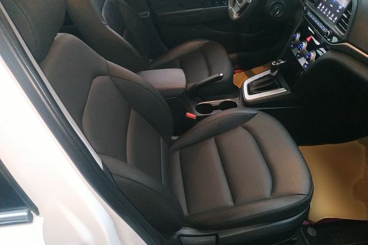 Used Hyundai Elantra (6th Generation / Lingdong) 2019 1.5L CVT ZhiXuan – Elite Version Right Front Seat