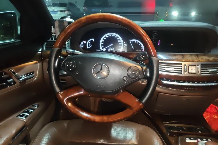 Used Mercedes-Benz S-Class 2010 S 400 L HYBRID