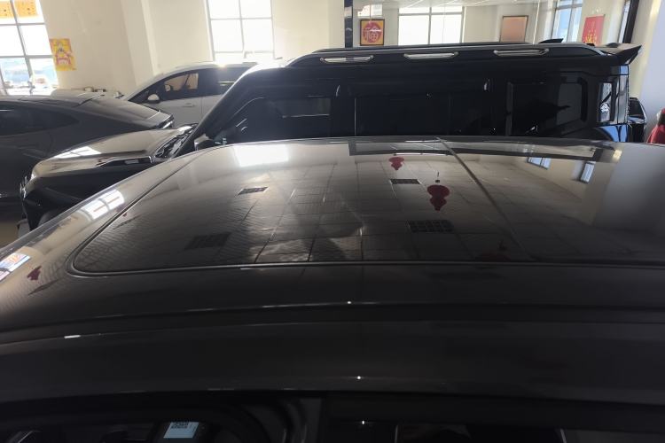 Used CHANGAN UNI-Z New Energy 2024 Blue Whale Smart Electric iDD 125km Beyond Edition
