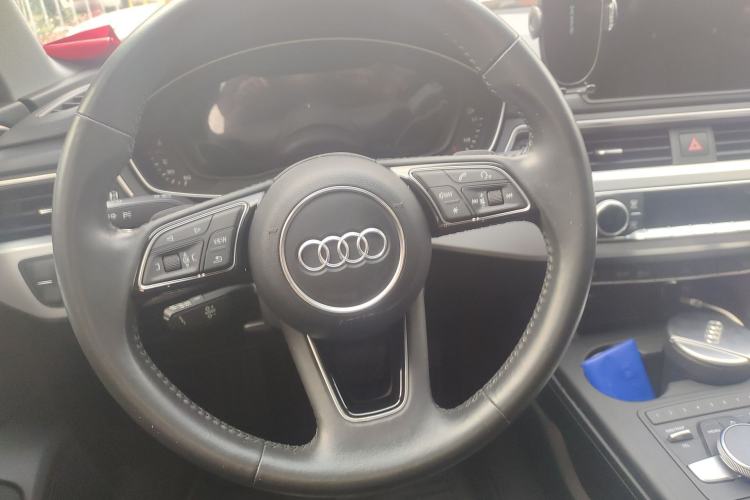 Used Audi A4L 2018 30th Anniversary Edition 40 TFSI Fashion Model