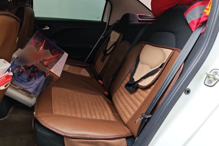 Used Citroen Elysee 2015 Zhishang Edition 1.6L Manual Fashion Model