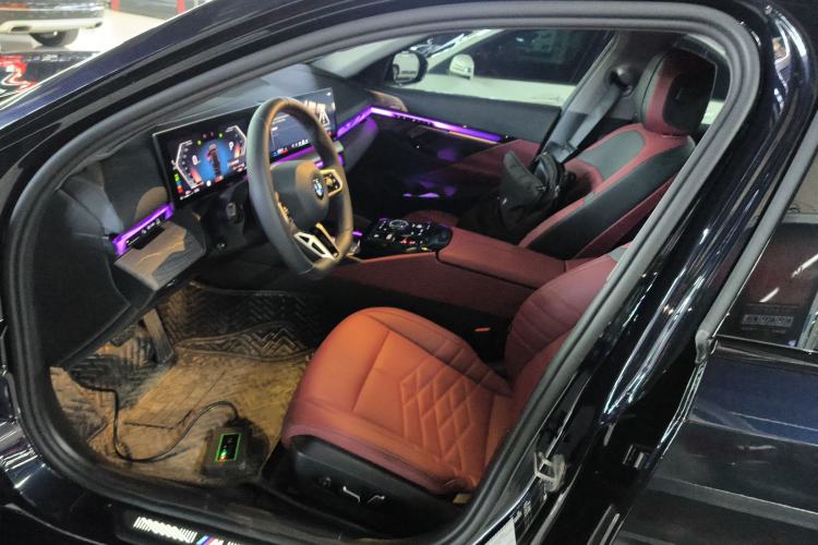 Used BMW 5 Series 2025 530Li Luxury Edition M Sport Package