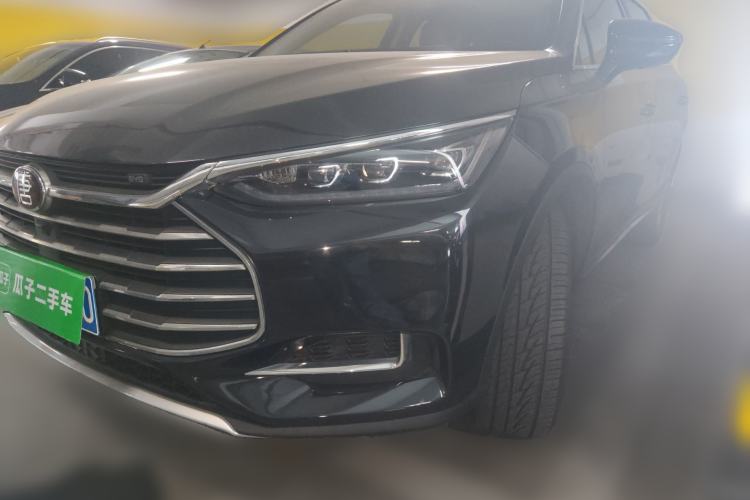 Used BYD Tang 2018 2.0T Automatic Smart Connect Prestige 7-Seater China V Standard