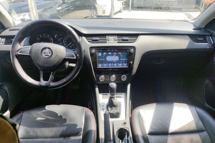 Used Skoda Octavia 2018 TSI230 DSG Comfort Edition
