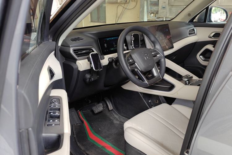 Used BYD Yuan UP 2024 401KM Leading Edition Driver Seat