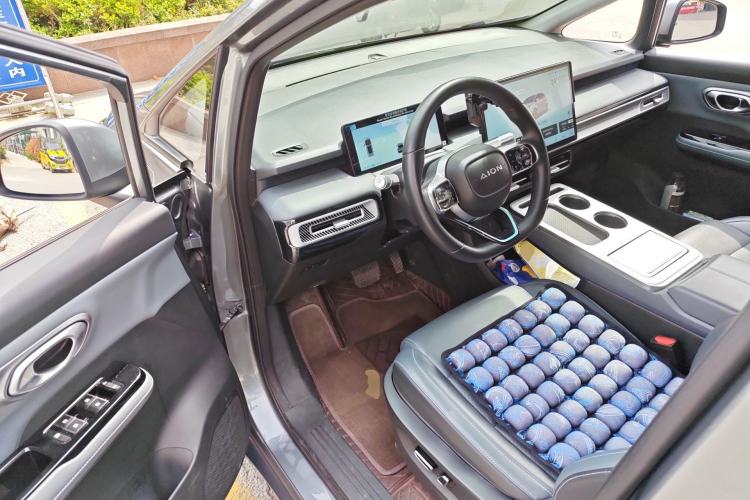 Used AION Y 2023 Plus 510 Smart Edition Driver Seat