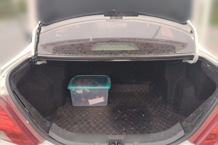 Used BYD e5 2018 Travel Edition Trunk