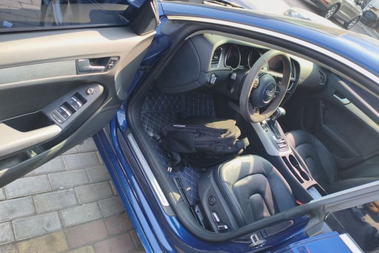 Used Audi A5 2014 Sportback 45 TFSI Driver Seat