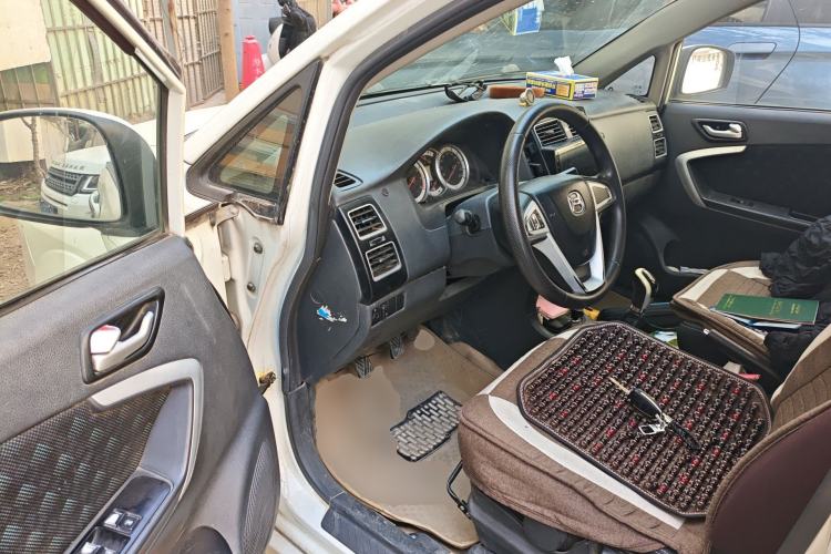 Used Suzuki Liana A6 2014 Hatchback 1.4L Manual Enjoyment Model Driver Seat