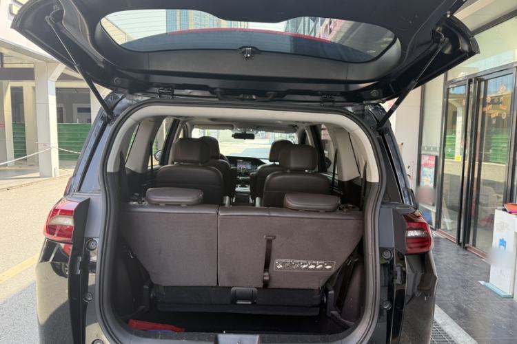 Used GAC Trumpchi M6 2019 270T Automatic Luxury Edition (6-seater) - China V Standard Interior 4