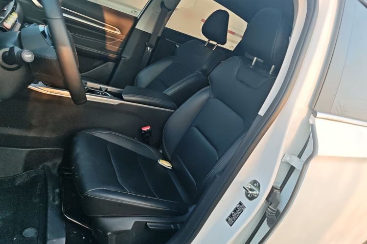 Used Geely Auto Emgrand 2025 4th Generation 1.5L CVT Luxury Version