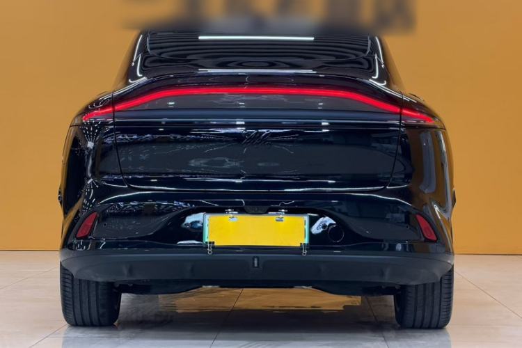 Used IM LS6 2023 Max Standard Edition