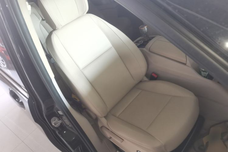 Used Mercedes-Benz Vito 2021 2.0T Business Version 7 Seats