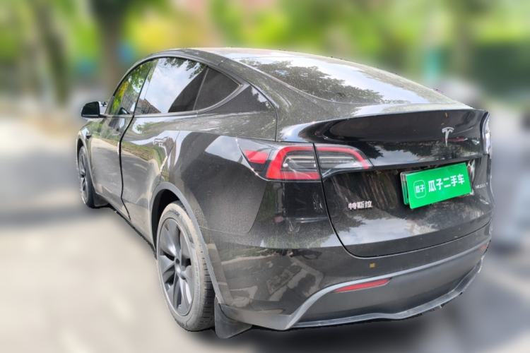 Used Tesla Model Y 2024 Long-Range All-Wheel-Drive Version Rear Left 45 Deg