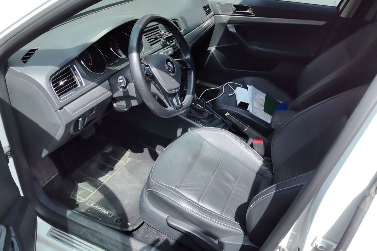 Used Volkswagen Lavida 2015 1.6L Automatic Comfort Edition Left Front Seat