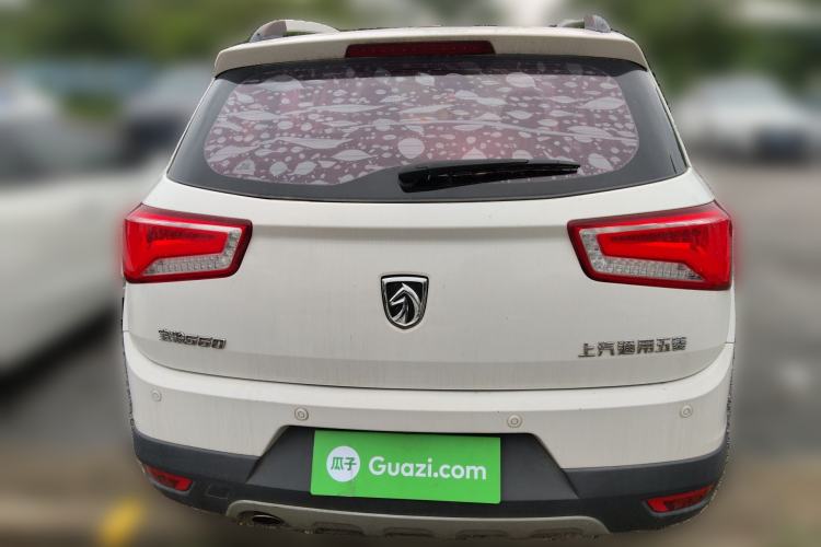 Used Baojun 560 2016 1.8L Manual Luxury Edition