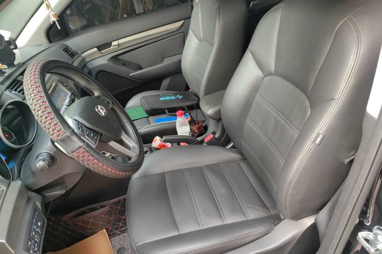 Used BAIC Senova X65 2015 2.0T Automatic Elite Model