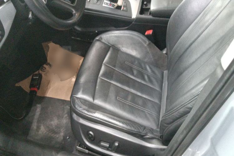 Used Audi A4L 2017 40 TFSI Fashion Model Left Front Seat