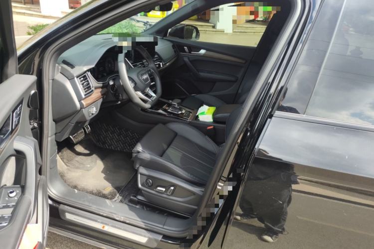 Used Audi Q5L 2025 quattro 45th Anniversary Edition 45 TFSI Luxury Dynamic Model
