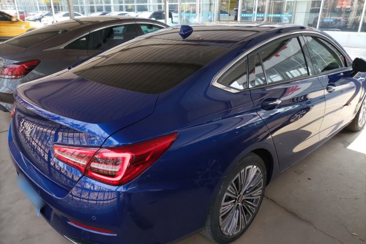 Used Hongqi H5 2022 Classic Model 1.8T Automatic Smart Connect Flagship Edition