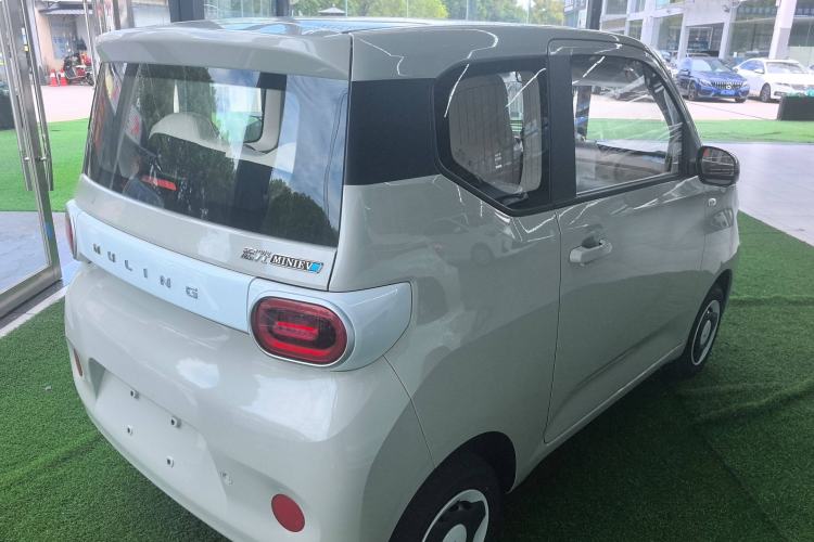 Used Wuling Hongguang MINIEV 2024 3rd Generation 215km Youth Edition