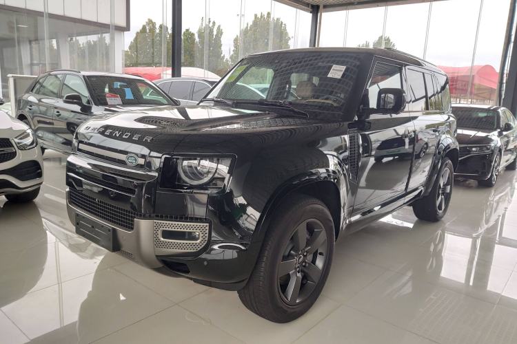 Used Land Rover Defender 2025 110 3.0T P400 – Dynamic HSE