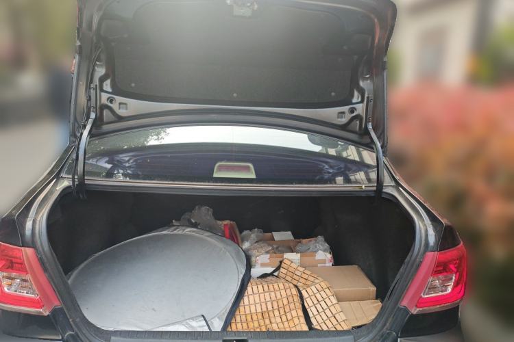 Used Toyota Corolla EX 2011 1.6L Automatic Classic Edition Trunk