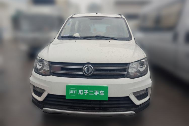 Used Dongfeng Fengon 370 2016 1.5L Manual Standard Edition SFG15-02 5 Seats