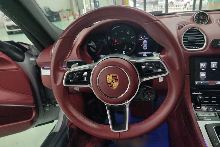 Used Porsche 718 2020 Cayman 2.0T
