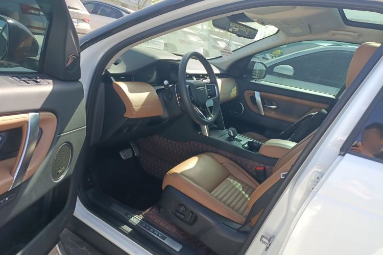 Used Land Rover Discovery Sport 2024 Luxury Custom Edition
