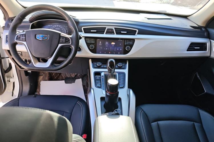 Used Geely Auto Emgrand X7 Sport 2018 1.8TD Automatic Two-Wheel Drive Smart Connect 4G Internet Edition