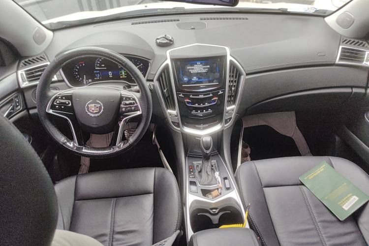 Used Cadillac SRX 2015 3.0L Comfort Version
