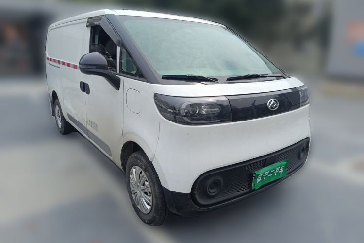 Used SAIC MAXUS Dana V1 2025 V1+ Short Wheelbase Low-Roof Cargo Version (42 kWh)