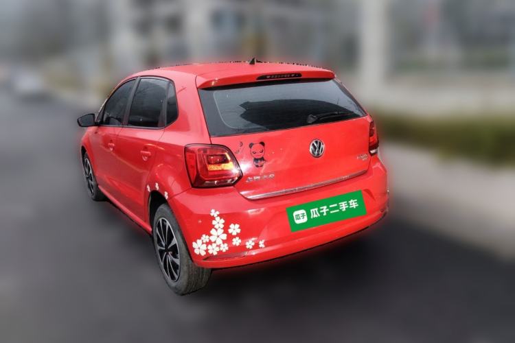 Used Volkswagen Polo 2016 1.6L Automatic Comfort Model
