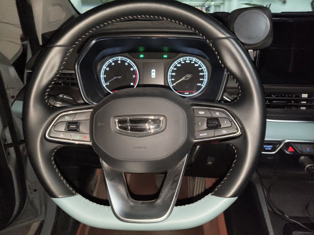 Geely Auto Emgrand S 2022 1.4T CVT Crossover Player Edition — снимка 10