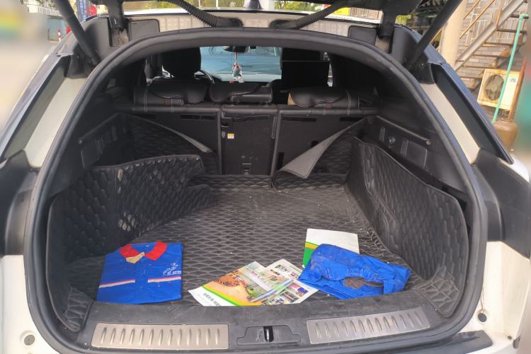 Used Land Rover Range Rover Velar 2019 250 PS