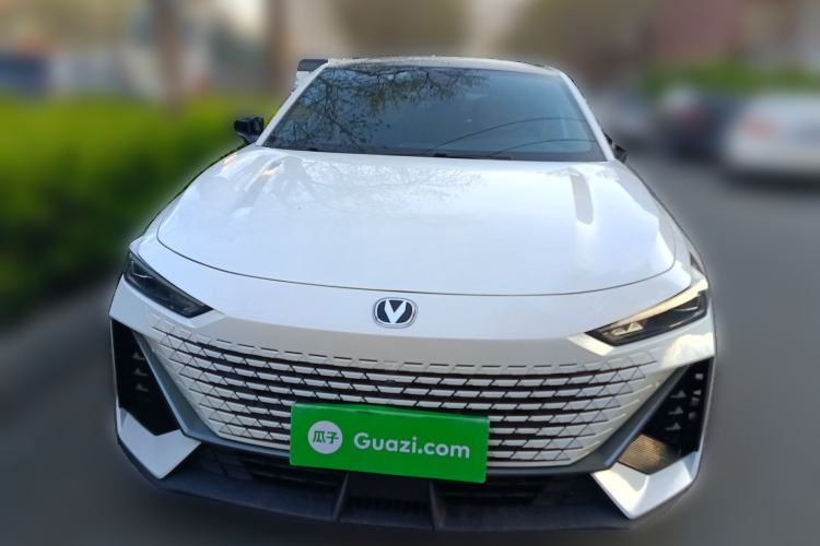 Used CHANGAN UNI-V 2022 1.5T Prestige Version
