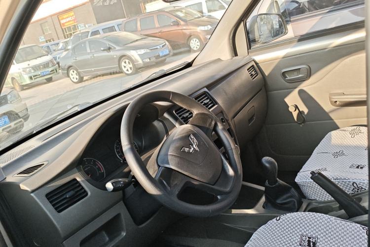 Used Wuling Rongguang V 2018 1.5L Practical Version