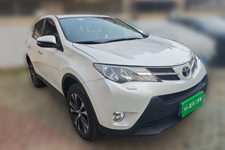 Used Toyota RAV4 2015 2.5L Automatic 4x4 Elite Edition
