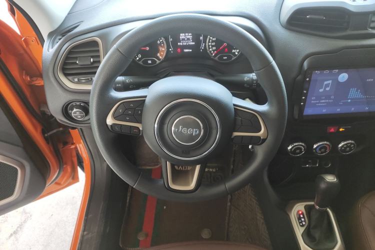 Used Jeep Renegade 2017 180T Automatic Kinetic Edition+
