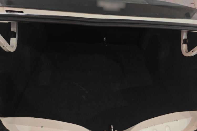 Used Citroen Elysee 2017 1.6L Manual Fashion Model