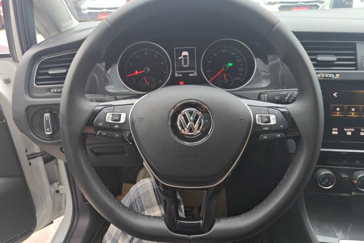 Used Volkswagen Golf 2020 Zhiai Edition 280TSI DSG Comfort Model
