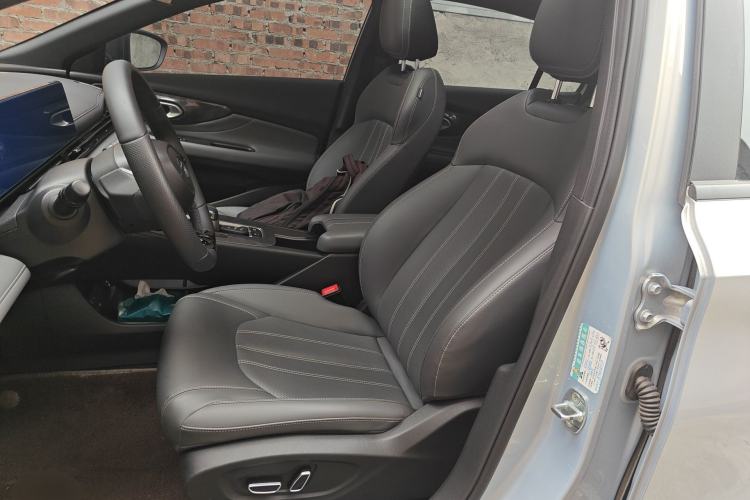 Used GAC Trumpchi EMPOW 2024 270T DCT Yingbao S Edition Left Front Seat