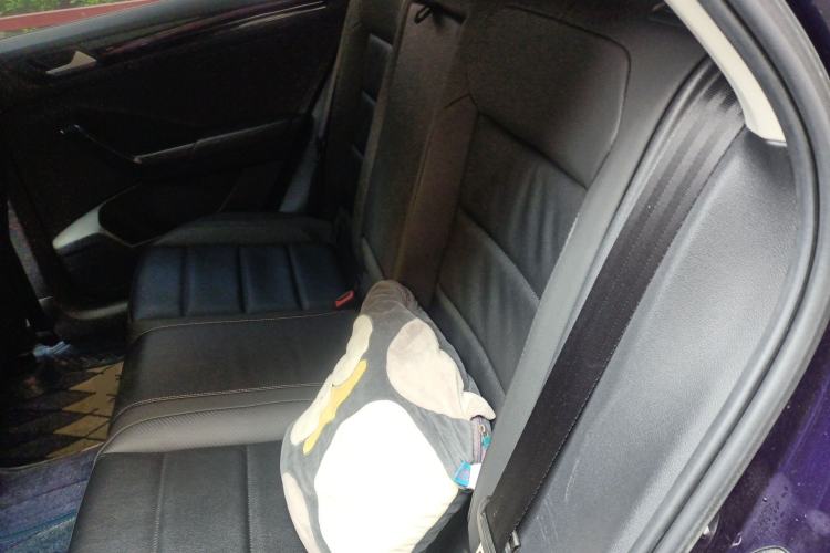 Used Volkswagen T-ROC 2022 280TSI DSG Two-Wheel Drive Elite PLUS
