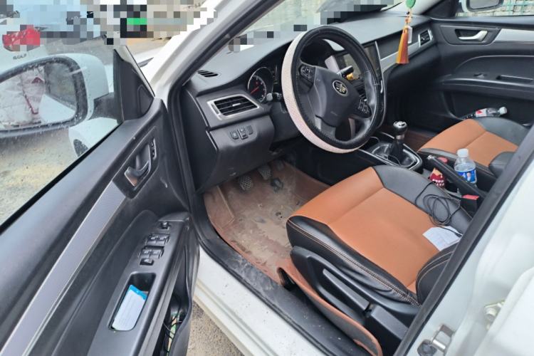 Used Bestune B30 2016 1.6L manual luxury version
