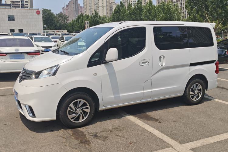 Used Nissan NV200 2018 1.6L CVT Luxury Model