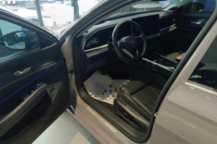 Used Volkswagen Passat 2025 Pro 380TSI Dragon Supreme Edition Driver Seat