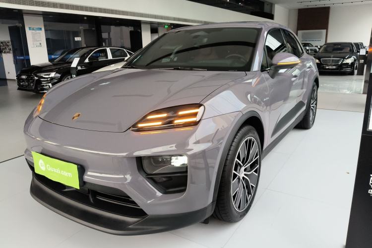 Used Porsche Macan 2024 Macan Long Range Edition