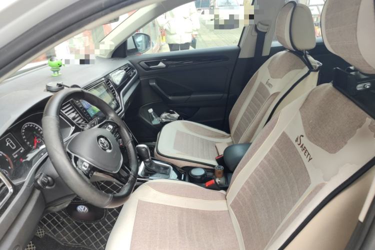 Used Volkswagen T-ROC 2018 280TSI DSG Two-Wheel-Drive Comfort Version China V Standard